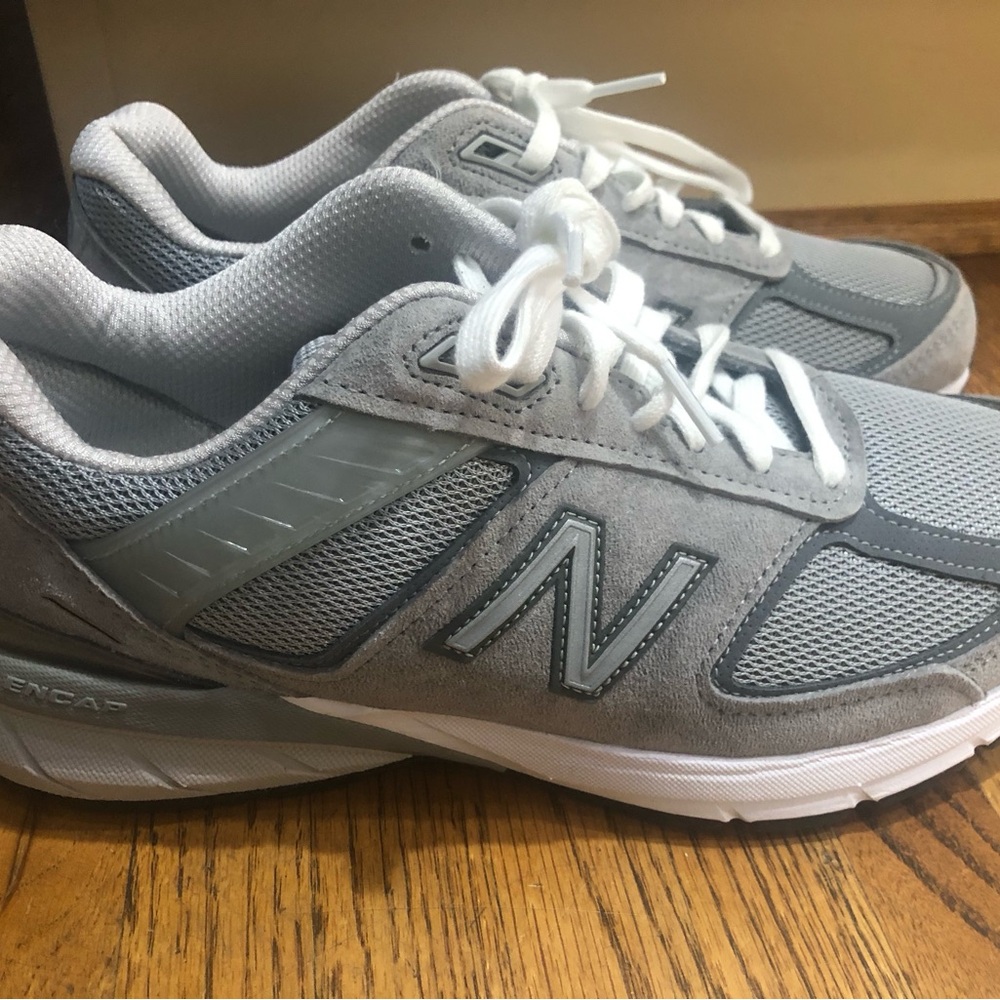 New Balance Men’s Grey Sneakers Sz 7 Extra Wide (4E)
